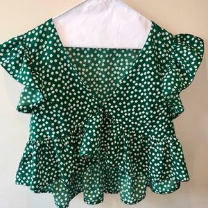 💚Green V-necked Cropped Blouse. (⚪️ white polka dots)